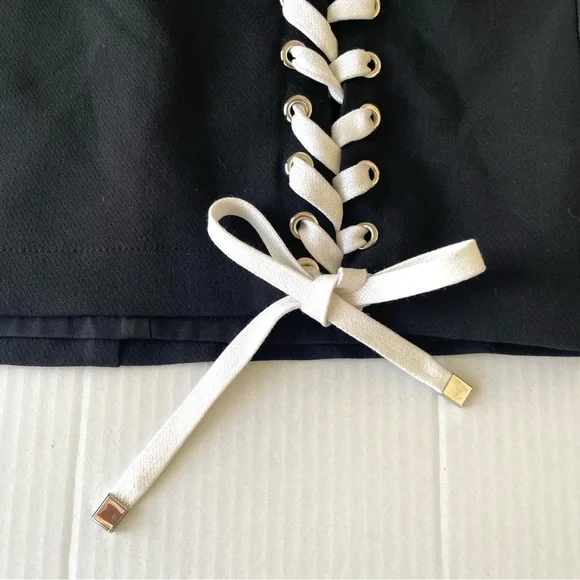 PREM Premonition Elegant Black One-Shoulder Dress with exquisite details - Picture 13 of 14